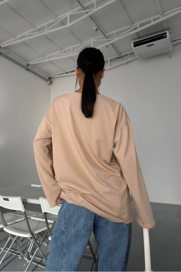 Лонгслів unisex з вишивкою бежевий 